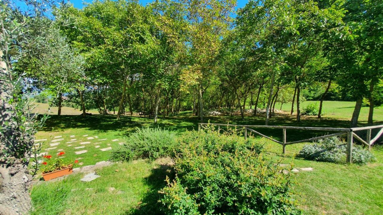 Al Noceto Countryside Bed & Breakfast Busso ภายนอก รูปภาพ